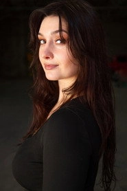 Ảnh diễn viên Anja Avsharian